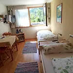 Guest house Gaestehaus Lutz 4*